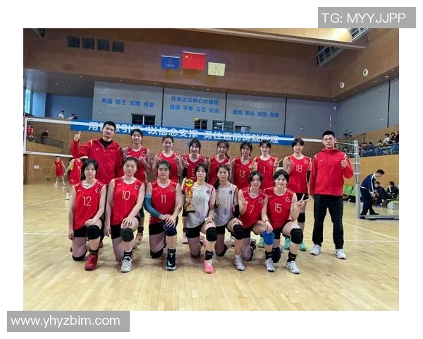重庆排球队的成长历程与奋斗精神全景纪实